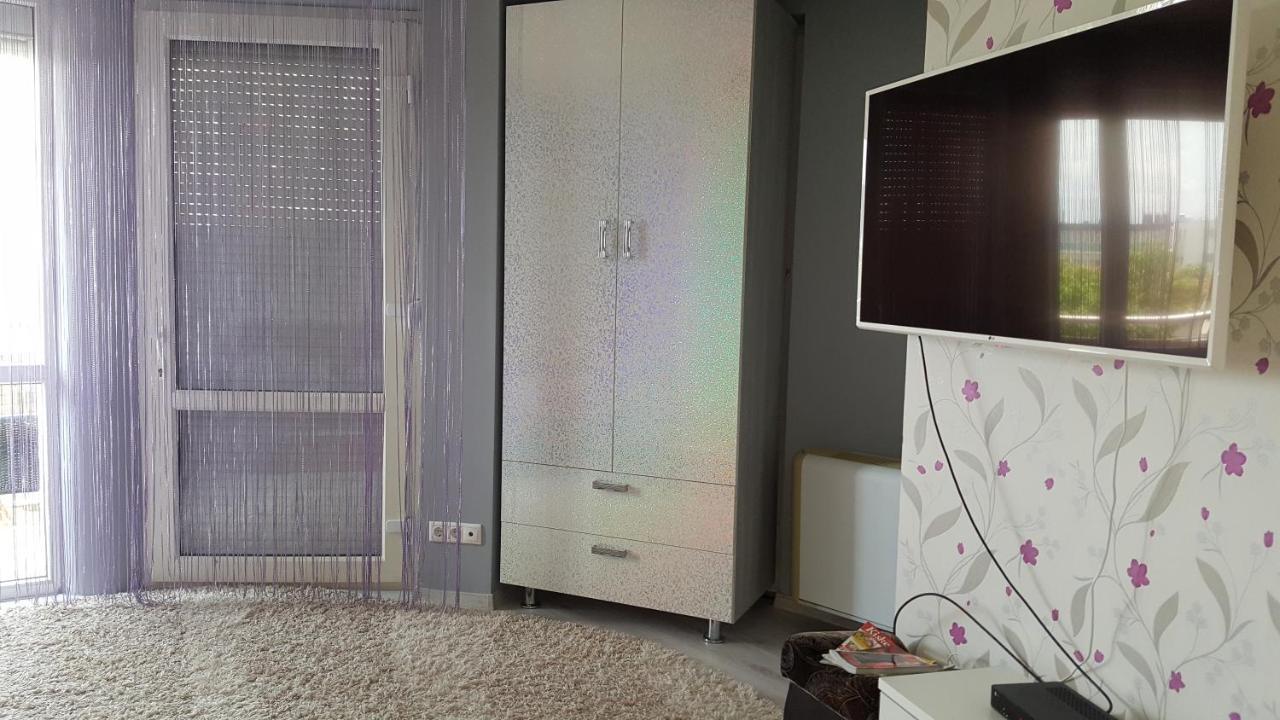 Paris-Lux. Leilighet Hajdúszoboszló Eksteriør bilde